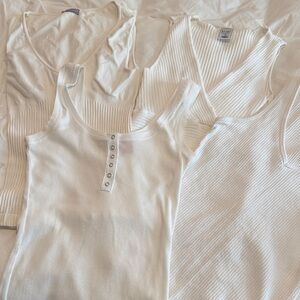 Clear the Closet White Ribbed Tank Tops Small